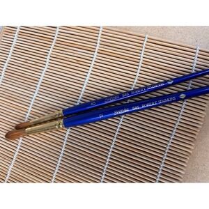 Robert Simmons Sapphire S85 Round Paint Brushes Size 8 and 12 Blue Short Handle